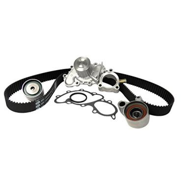 Imagem de 35 cintos e mangueiras