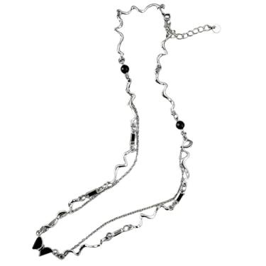 Imagem de Colar feminino de camada dupla prata - gargantilha ajustável com texturas onduladas e pingente de borboleta preta, elegante para casamentos e festas