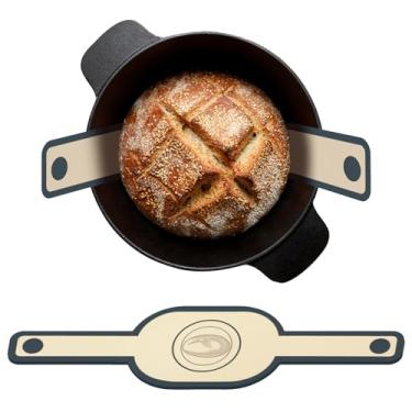 Imagem de Tapete de silicone para assar pão: Resistente ao calor até 250 °C; possui uma alça longa para facilitar o uso com panelas de ferro fundido. Reutilizável e ideal para assar pão de fermento; também é um