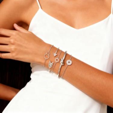 Imagem de Conjunto de 5 pulseiras femininas geométricas de strass com círculo de flecha - camadas douradas/prateadas - Presente moderno e distinto, One Size, Metal, Sem Pedra Preciosa