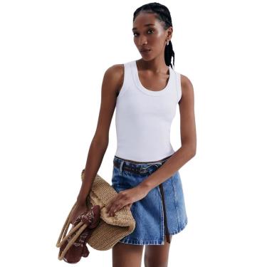 Imagem de Regata Feminina Hering Canelada Decote U Branco-Feminino