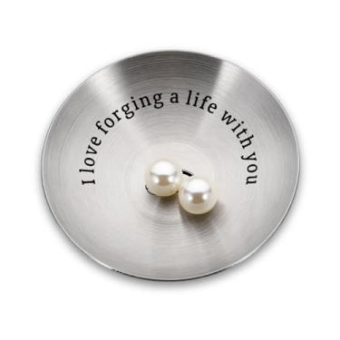 Imagem de Bandeja de joias de casal I Love Forging A Life with You Gravada em Aço Inoxidável para Marido Esposa Namorado Namorada - Presente Romântico de Aniversário de Dia dos Namorados e Noivado para Ele e