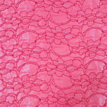 Imagem de Rolo 2 Metros Renda Suiça Forrada 95% Poliéster 5% Poliamida
