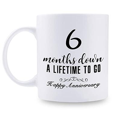 Imagem de aiyaya Canecas de aniversário de 6 meses para namorada namorada - Caneca de aniversário de seis meses para ele e seus amantes de casal - Caneca de aniversário de 6 meses para baixo uma vida inteira -