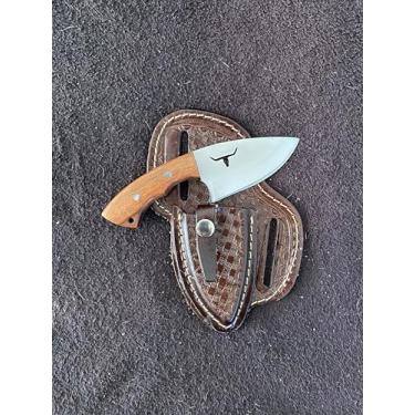 Imagem de Faca Mini Campeira 1 Muladeira com desenho de mula, 15 cm Total, Lâmina em aço Inox 8 cm, Cabo em Madeira Muirapiranga 7cm , Bainha em Couro, Acessivel Tamanho Ideal, Corte Preciso, Pesca, Caça, Churrasco (Madeira Boi)
