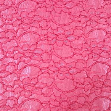 Imagem de Rolo 3 Metros Renda Suiça Forrada 95% Poliéster 5% Poliamida