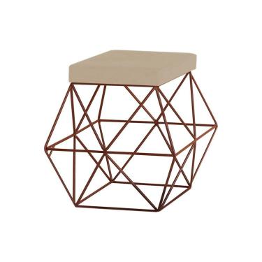 Imagem de Puff Decorativo Base Bronze Trixie Veludo Bege Gran Belo