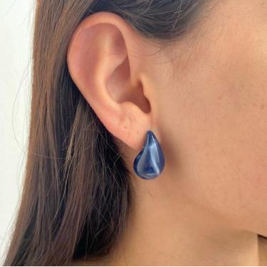 Imagem de Brinco Gota Marinho em Resina Mesclada com Fecho Pino e Tarracha - no-