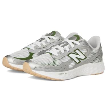Imagem de New Balance Tênis de corrida unissex infantil Fresh Foam Arishi Lux V1 com cadarço, Raincloud/prata escuro metálico/verde alpino, 19