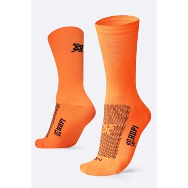 Imagem de Meia HUPI Lisa Laranja Neon 1 Par Cano Médio Corrida Bike, Cor: Laranja, Tamanho único 36-42