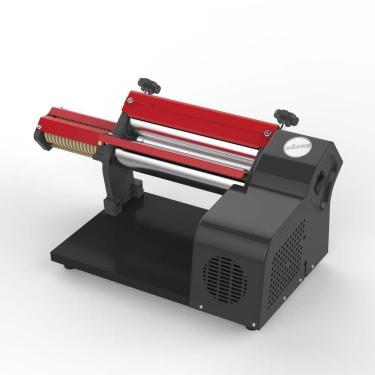 Imagem de Laminador de Massas Stang de 28 cm com Cortador Vermelho E Preto 220 Volts