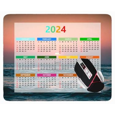 Imagem de YENDOSTEEN Mouse pad de calendário 2023, com feriados, areia, nuvem, oceano, praia, mouse pads com bordas costuradas tipo 386