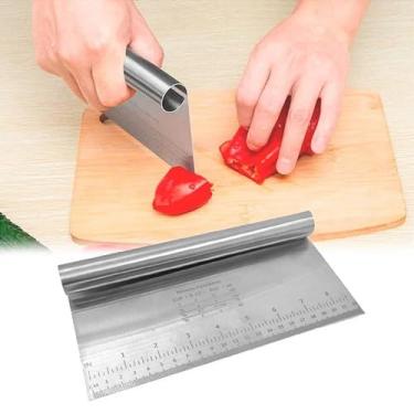 Imagem de Espatula Inox Cortador Raspador P/Massas Legumes Pizza Pão Chocolate Espátula Prática Para Confeitar, Raspar, Cortar, Organizar, Dividir Massas, Com Régua Medidora de 15 cm.