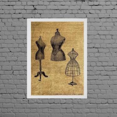 Imagem de Quadro Modelos Manequim De Costura 33X24Cm Moldura Preta - Quadros On-