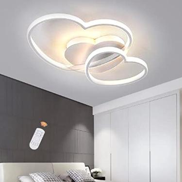 Imagem de Luminária de teto LED moderna em formato de coração para crianças, com controle remoto e intensidade regulável, ideal para quartos de meninos e meninas, salas de estar e ambientes internos.