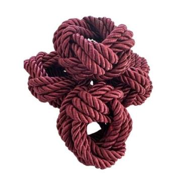 Imagem de Porta Guardanapo Entrelaçado Elegância e Artesanato em Detalhe - Ari A
