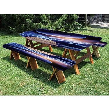 Imagem de GBYAGCS Toalha de mesa ajustada ao espaço sideral, conjunto de 3 peças, assistindo a uma chuva de meteoro de uma doca de madeira sob os raios solares, imagem para Natal, festas, piqueniques, 81 x 182