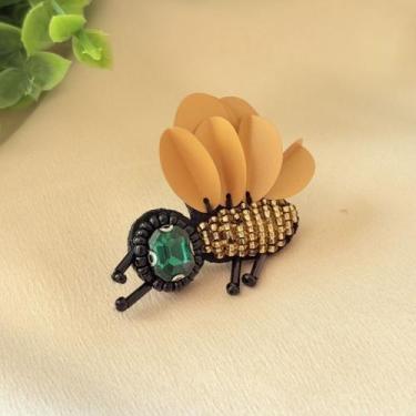 Imagem de Broche Abelha Bordada com Asas em Alto Relevo - Pistache Acessórios