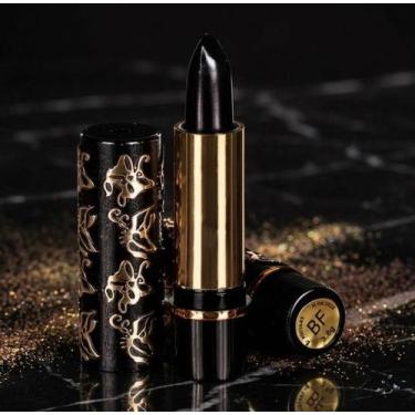 Imagem de Batom Longa Duração Preto - Comprar e Usar