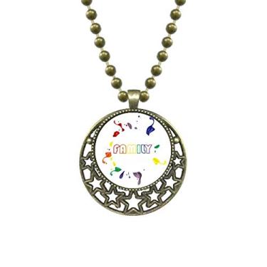 Imagem de DIYthinker LGBT Colar com pingente de estrela com bandeira de arco-íris para família Art Déco, presente moderno
