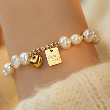 Imagem de Pulseira de pérola barroca Lucky Charm com pingente de coração e etiqueta de mensagem, corrente de pérola simulada ajustável para mulheres, joias de pulso delicadas significativas para várias ocasiões