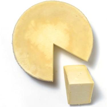 Imagem de Queijo Minas Artesanal Meia Cura, 20 dias de Maturação, Semi-Duro, Produzido na região da Serra da Canastra(Meio Queijo 500g)