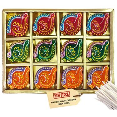 Imagem de Genieland Conjunto de 12 peças de Diwali Gift/Decorações Clay Diya. Lâmpada de óleo de barro natural feito à mão/diyas tradicionais com pavios de algodão Batti. Lâmpada Deepawali Diya. Lâmpada de óleo de barra. (Design 1)