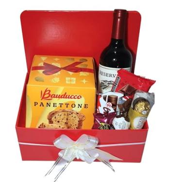 Imagem de Cesta Natal Premium 7 Itens Panetone Bauducco, Vinho, Chocolates