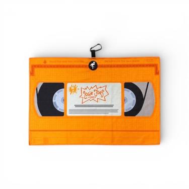 Imagem de Logie Joe's Nostalgic 90s VHS Toalha de golfe | Microfibra dupla face premium | Toalha magnética resistente com clipe mosquetão | 61 x 40 cm
