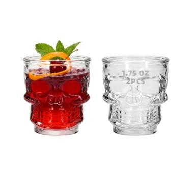 Imagem de REUJIHXY 2 peças de copo de shot de 50 ml, conjunto de copos de base pesada com cara de caveira, copo de uísque perfeito para degustação de vinho, tequila, atirador, despejador de coquetel, copos de