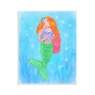 Imagem de Stupell Industries Arte de placa de parede Sweet Mermaid Love, design de Stephanie Sanchez, 14 x 11