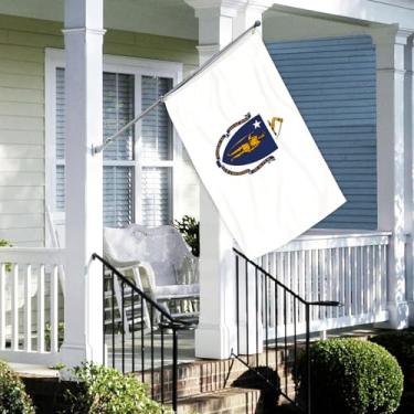 Imagem de Bandeira do estado de Massachusetts com 3 camadas de 2 x 3 pés 150D poliéster dupla face resistente ao ar livre cores vivas com cabeçalho de lona durável e 2 ilhós de latão