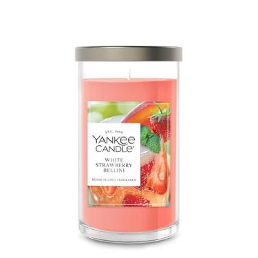 Imagem de Yankee Candle Vela perfumada de pilar médio com tempo de queima de até 115 horas, mistura de cera de planta premium para queima consistente, vela de pilar de 404 g com fragrância de enchimento de