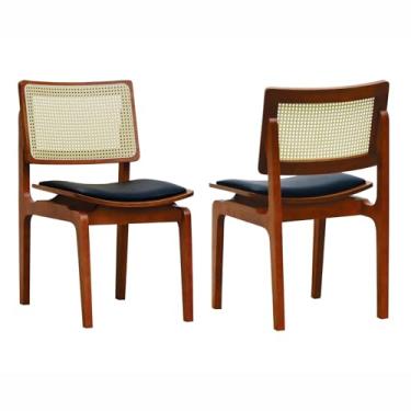 Imagem de Kit 2 Cadeiras Gus Madeira Maciça Encosto Telinha Assento Anatômico - Amêndoa - Estofado Corano Preto