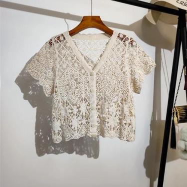 Imagem de Blusa Feminina Boho Crochê - Decote V, Manga Curta e Malha Aberta, Tam