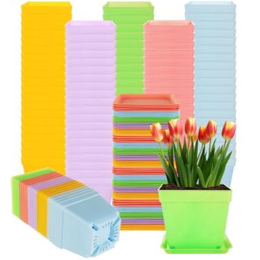 Imagem de SHUESS 100 vasos de plantas de 10 cm, vasos pequenos de plástico, quadrado, vaso de flores com pires, vasos de mudas de plantas coloridas para plantas internas e mudas suculentas