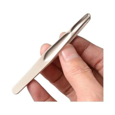 Imagem de Pinça De Sobrancelha Premium Com Ponta Redonda Para Remoção Precisa De