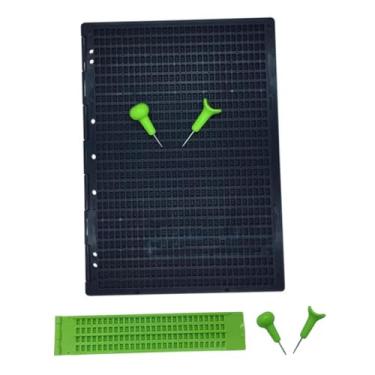Imagem de 2 braille ardósia e 4, placa de escrita braille preto conveniente ferramenta educacional braille escrita ardósia para escritor cego