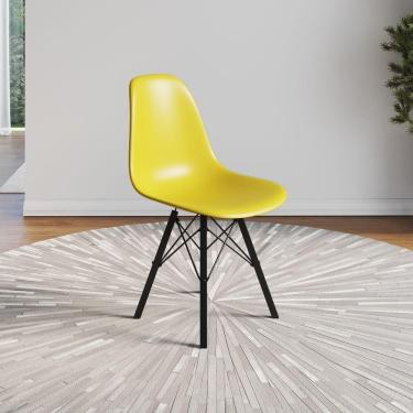 Imagem de Cadeira Eames Estilo Moderno Em Ferro Preto Com Assento Amarelo