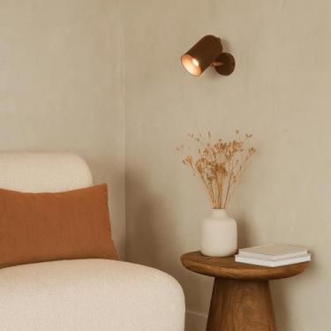 Imagem de Arandela de Parede Ewa com Cúpula Articulada e Design Moderno - lumim,