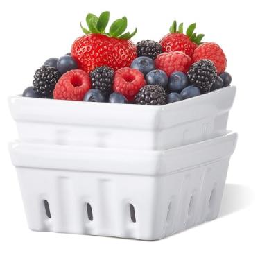 Imagem de ONEMORE Tigela de frutas silvestres de cerâmica com furos tigela quadrada de frutas para geladeira - cesta de frutas de 14,7 cm para decoração de cozinha, conjunto com 2, branco