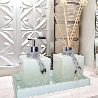 Imagem de Kit Lavabo Luxo Vidro Branco Saboneteira Difusor Aroma Decoração Bandeja Banheiro(Branco Degrade C/Prata,Com Bandeja)