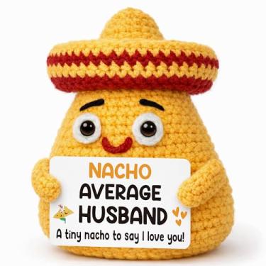 Imagem de BdayPtion Presentes de Dia dos Namorados da esposa, aniversário do marido, presente de aniversário do marido, presente romântico para o dia dos pais, presente engraçado I Love You, nacho de crochê