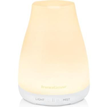 Imagem de Difusor de aromaterapia de óleos essenciais InnoGear Atualizado para 150 ml Difusor portátil ultra-sônico Cool Mist Umidificador com luzes de LED de 7 cores e desligamento automático para casa, escritório, quarto, sala
