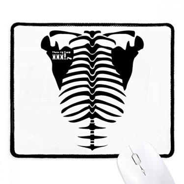 Imagem de Tapete de borracha para jogos com bordas costuradas para decoração do corpo humano esqueleto