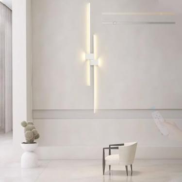 Imagem de Arandelas de parede LED reguláveis internas com controle remoto lâmpadas de parede de alumínio lineares criativas modernas decoração de parede iluminação para cima e para baixo para sala de estar