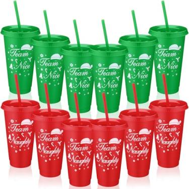 Imagem de FoldTier 12 peças de copos de Natal com tampas e canudos 680 g Conjunto de copos de café de plástico reutilizáveis da equipe Naughty or Nice Red and Green Tumblers para presente de Natal