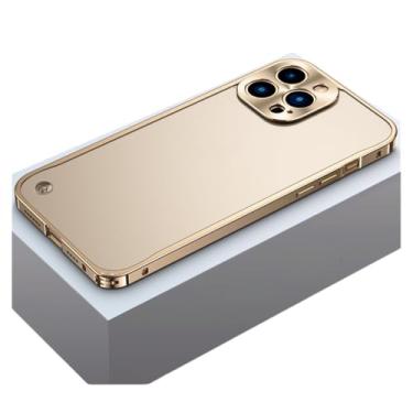 Imagem de Capa de metal ultrafina de luxo em alumínio para iPhone 16, 15, 14, 13 Pro Max, 12, 11pro, protetor de câmera, capa transparente fosca para PC (para iPhone 13 6.1/dourado)