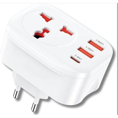 Imagem de Adaptador Universal de Tomada com 2 USB + 1 Tipo-C | Carregamento Rápido Inteligente 3.4A | Compatível com Mais de 150 Países | Compacto e Essencial para Viagens