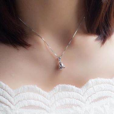 Imagem de Colar com pingente de sinos para mulheres, fofo, musical, pingentes da sorte, colarinho, gargantilha, moda, sino, personalizado, banhado a prata, joias delicadas para melhores amigas e filhas